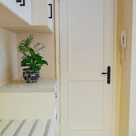 Dina Studio 2 Apartment *
